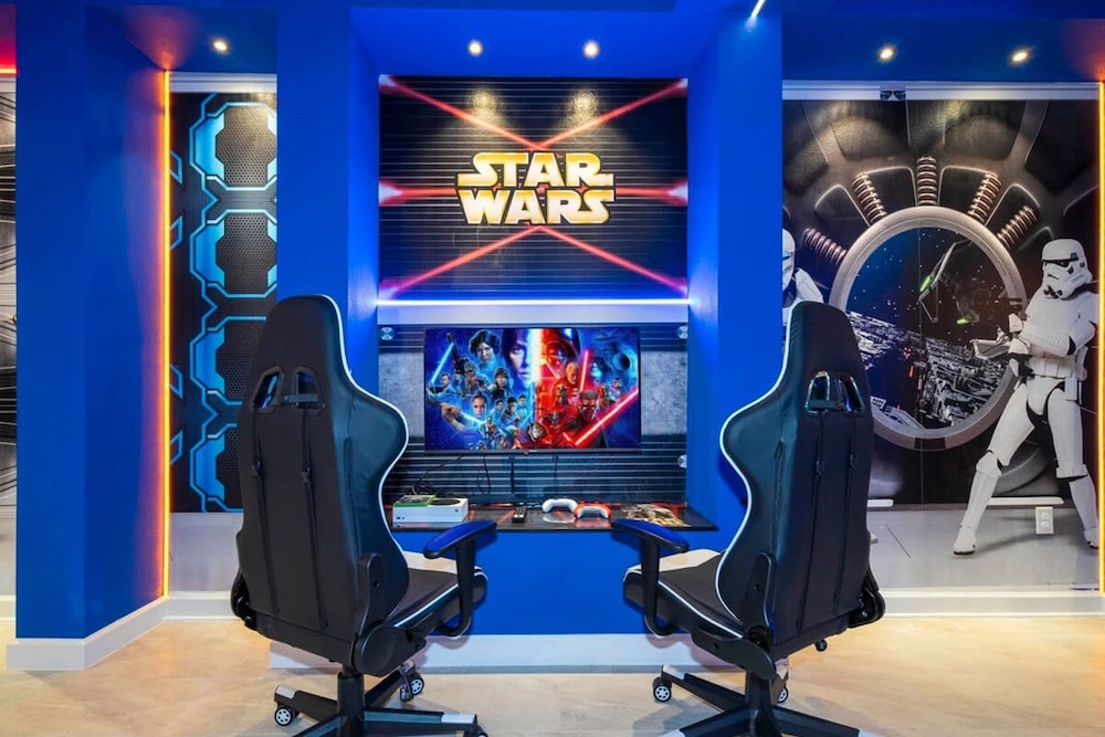 Ultimate Luxury Retreat star Wars Game Room More - photo 9