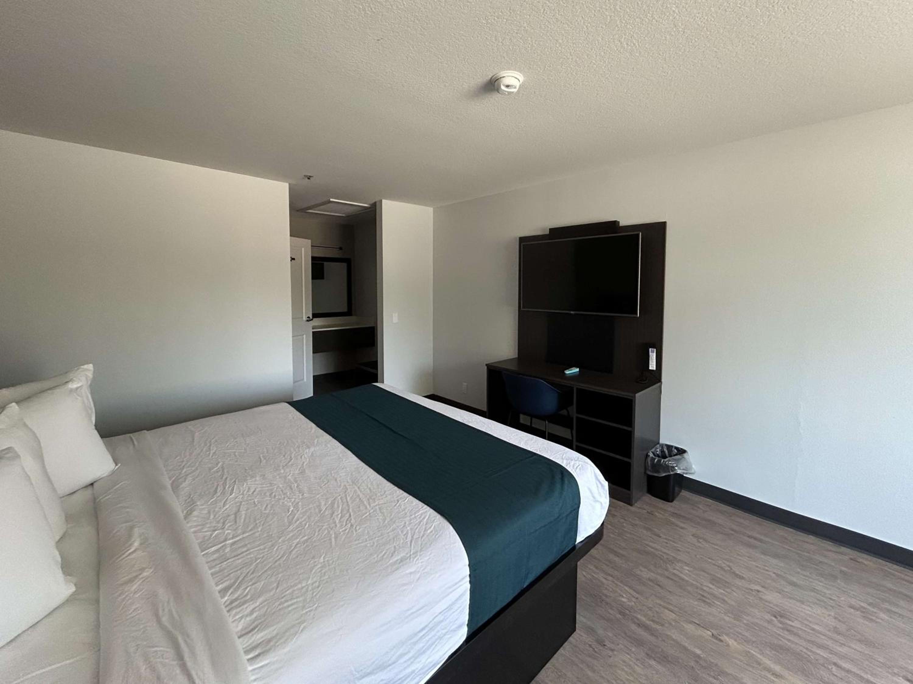 Motel 6 Lake Elsinore CA - photo 6