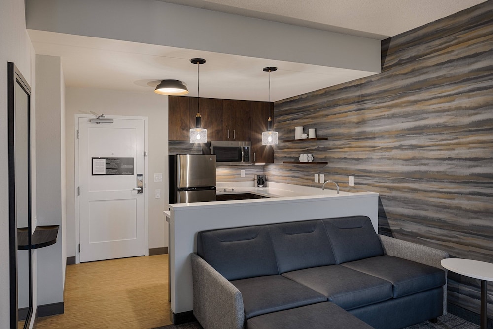 Residence Inn by Marriott Columbus Airport - photo 11