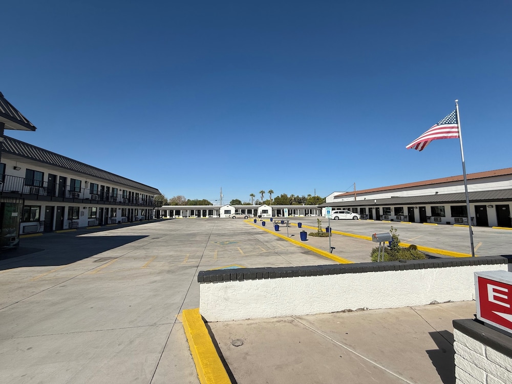 Rawls Motel Near Phoenix Airport - photo 52