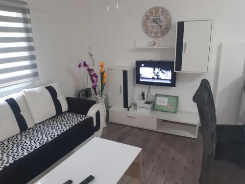 Vikendica Sunce — 4-Star Luxury Hotel in Banja Luka, Bosnia and Herzegovina