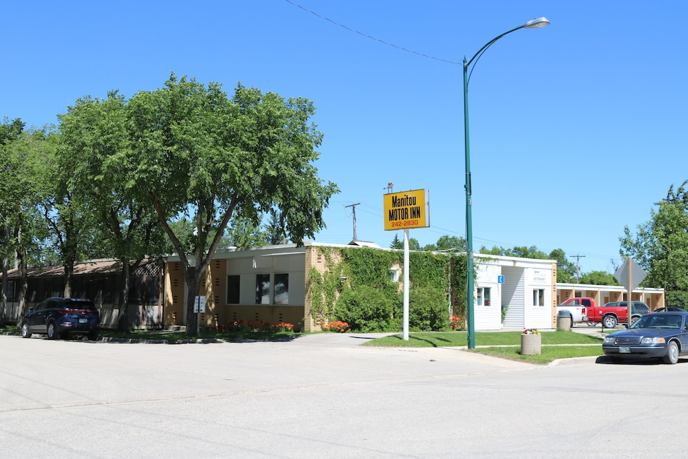 Manitou Motor Inn — hotel in Morden