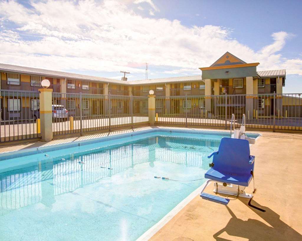 Econo Lodge Temple - photo 27