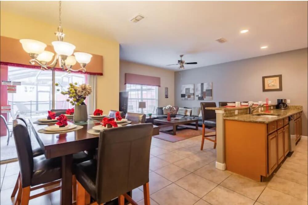 Paradise Pool Townhome withwifi & resort amenities townhouse - photo 34