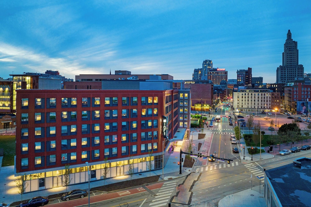 Aloft Providence Downtown — Providence
