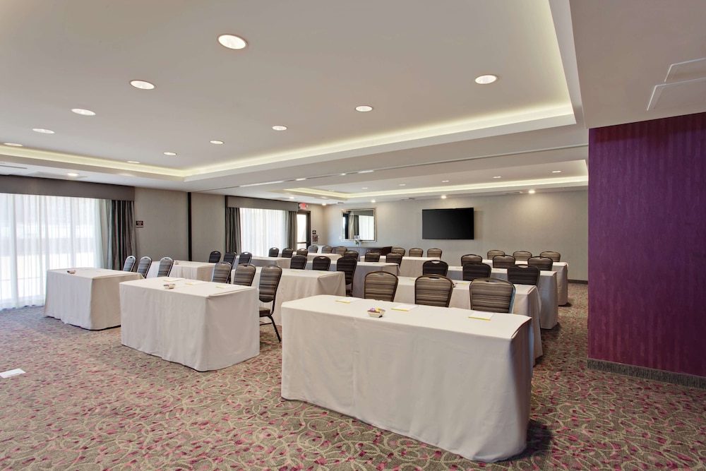 Hilton Garden Inn Irvine Orange County Airport - photo 39
