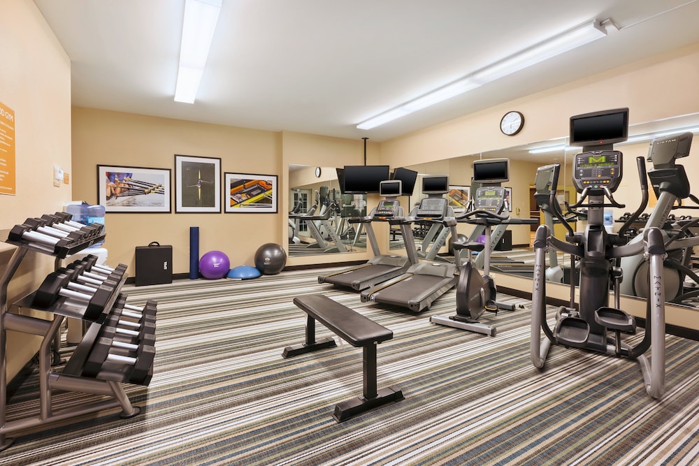 Candlewood Suites Washington North by IHG - photo 25