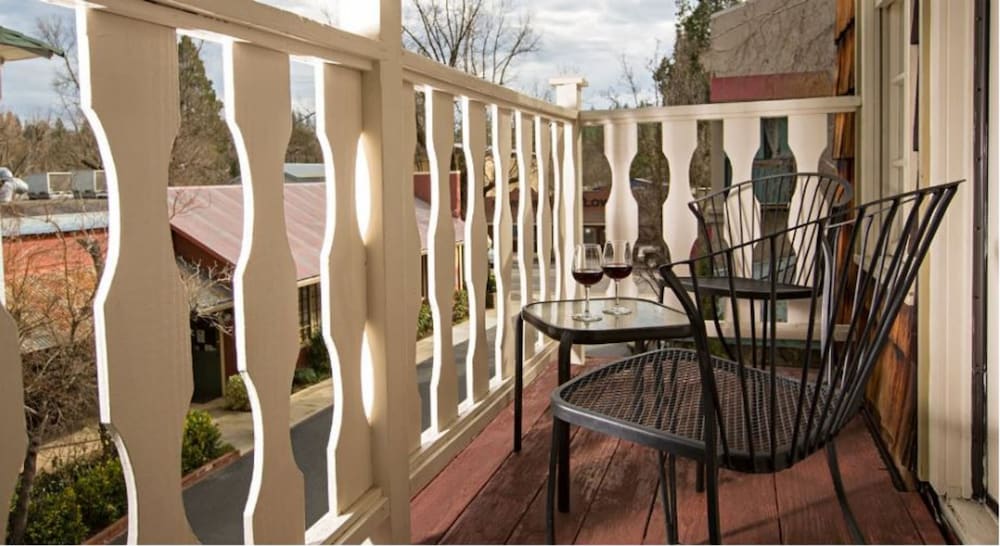 The Victoria Inn - photo 25