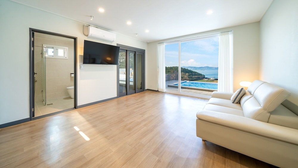 Namhae U9stay - last minute hotel in Yeosu