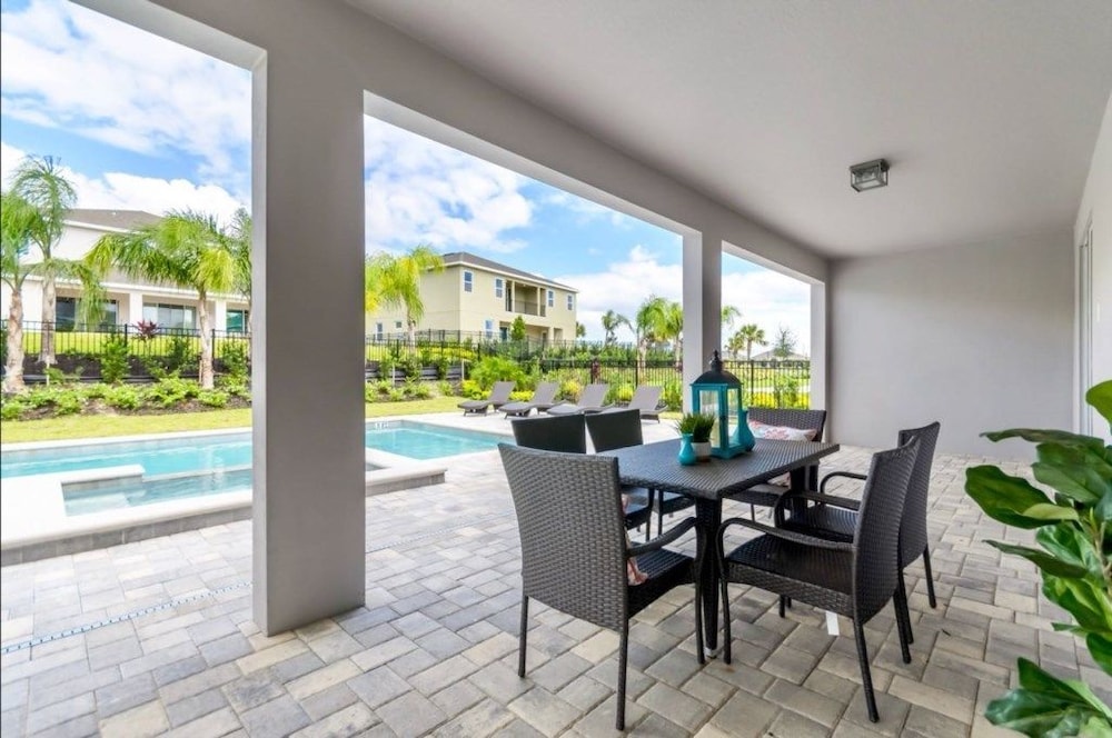 Aco258634 The Encore Club Resort 10 Bed 10 Baths Villa — 4-Star Luxury Hotel in Kissimmee, United States