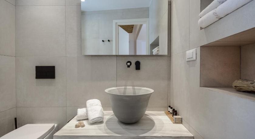 Thomais Studios — 4-Star Luxury Hotel in Naxos, Greece