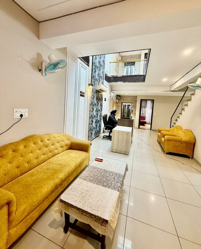 Hotel Maria - carbon neutral hotel in Basi