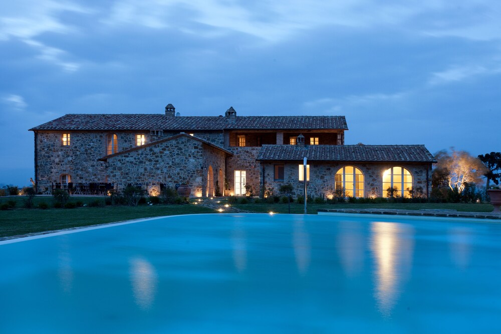 Casanova di Neri Relais in Montalcino, Italy