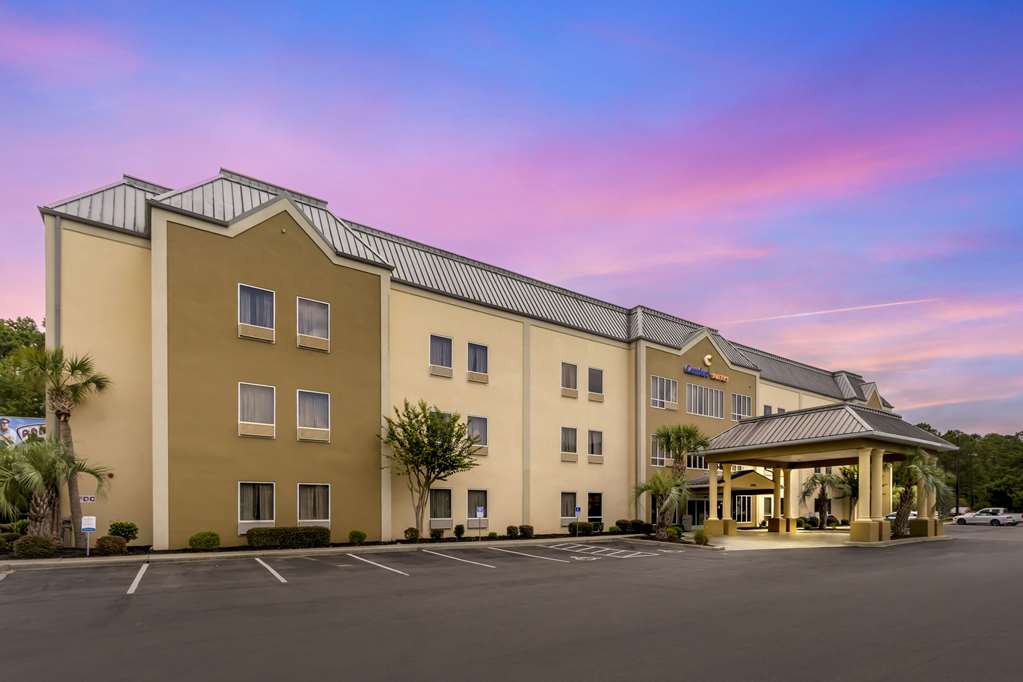 Comfort Suites — hotel in Conway