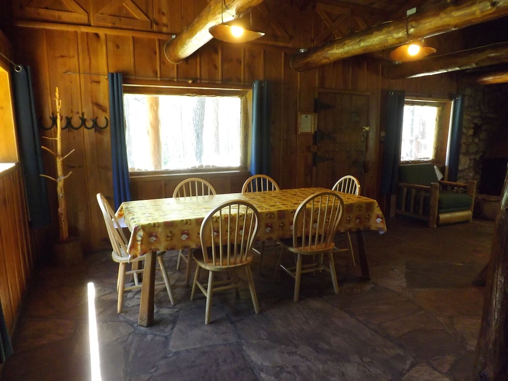 Arizona Mountain Inn and Cabins - photo 213