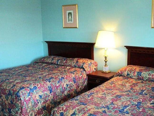 Richard Lake Motel in Greater Sudbury, Canada