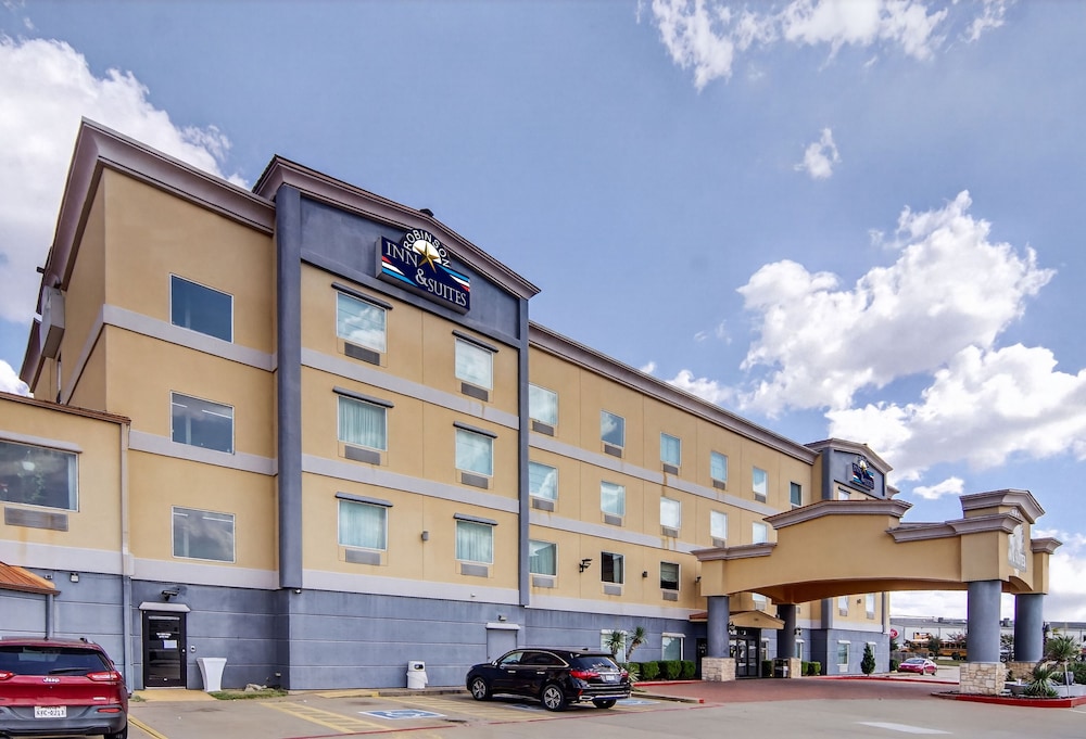 Robinson Inn and Suites - photo 26