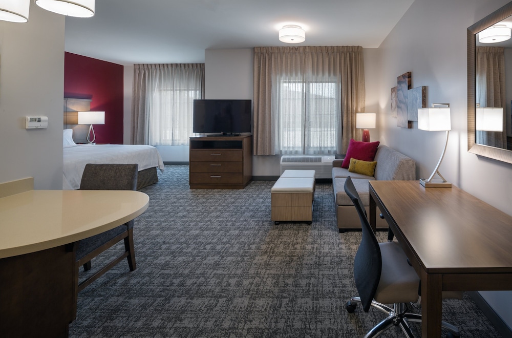 Staybridge Suites Phoenix Biltmore Area by IHG - photo 11