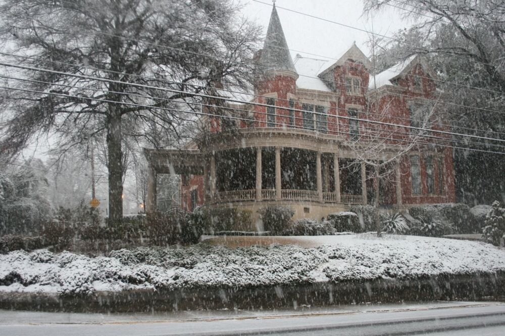Burke Mansion — 4-Star Luxury Hotel in Macon, United States