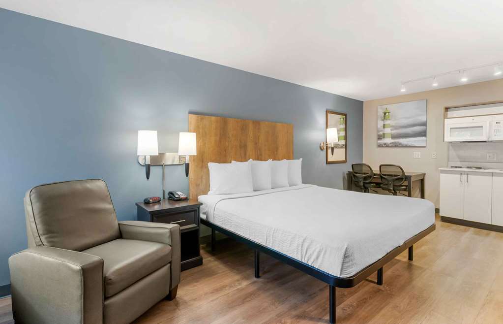 Extended Stay America Suites San Jose Milpitas McCarthy Ranc - photo 16