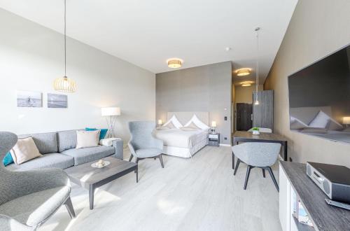 Piratensuite am Ostseestrand — 4-Star Luxury Hotel in Wustrow, Germany