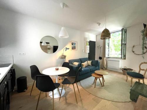 Avignon Pedestrian Area Charming 3 Persons - last minute hotel in Avignon