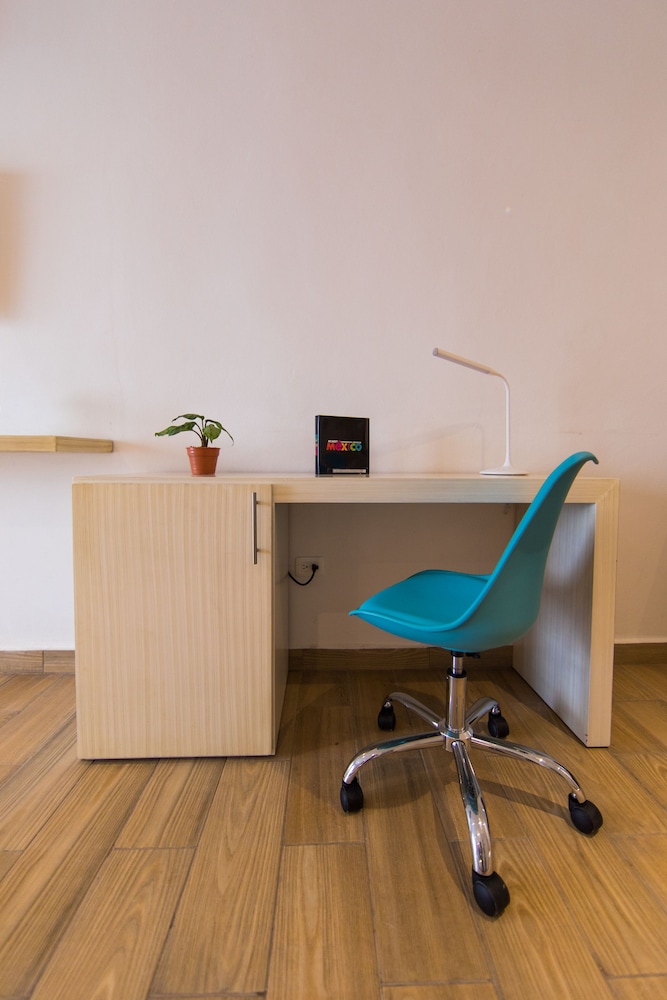 In-room business center