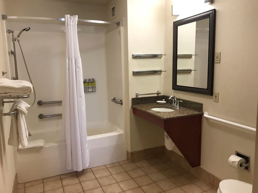 Staybridge Suites Allentown Bethlehem Airport by IHG - photo 46