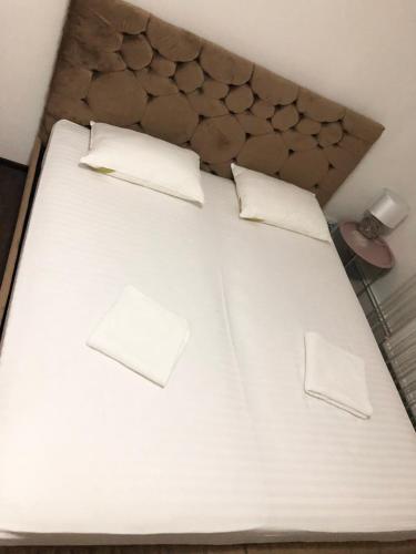 Confort Guesthouse — 4-Star Luxury Hotel in Oradea, Romania
