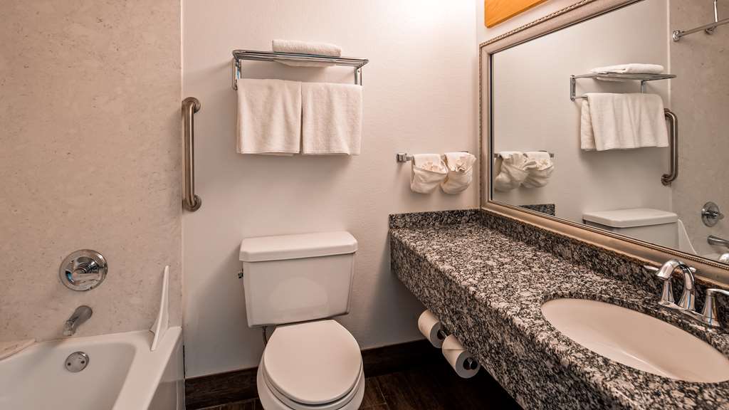 Best Western Valdez Harbor Inn - photo 16
