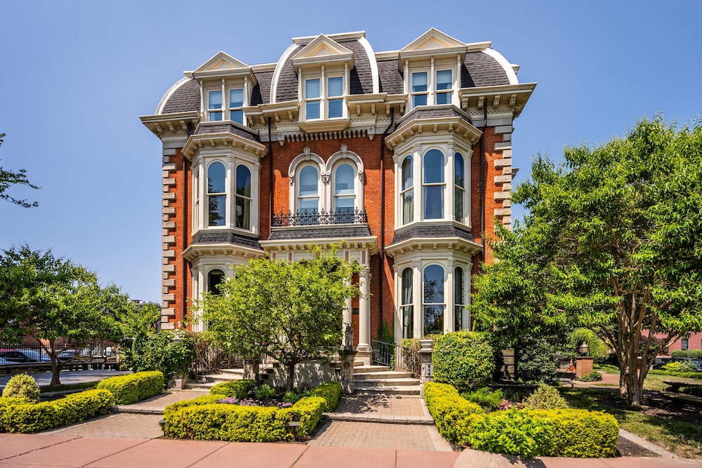 The Mansion On Delaware Ave in Buffalo, United States