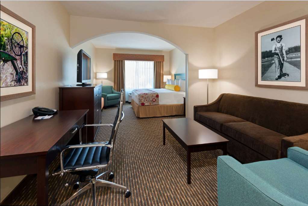 Best Western Plus Dayton Hotel & Suites - photo 19
