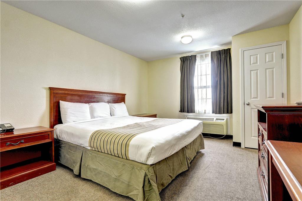Suburban Studios Westminster Denver North - photo 28