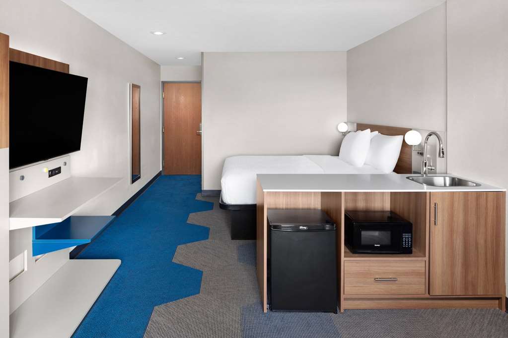 Microtel Inn & Suites by Wyndham Rapid City - photo 26