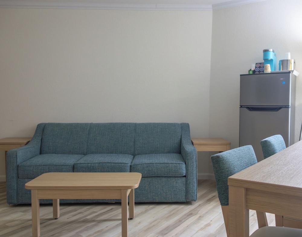 Ocean Sands Beach Boutique Inn Stay At the Beach - photo 28