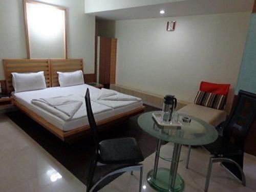 Hotel Easy Retreat — Vapi — photo 5