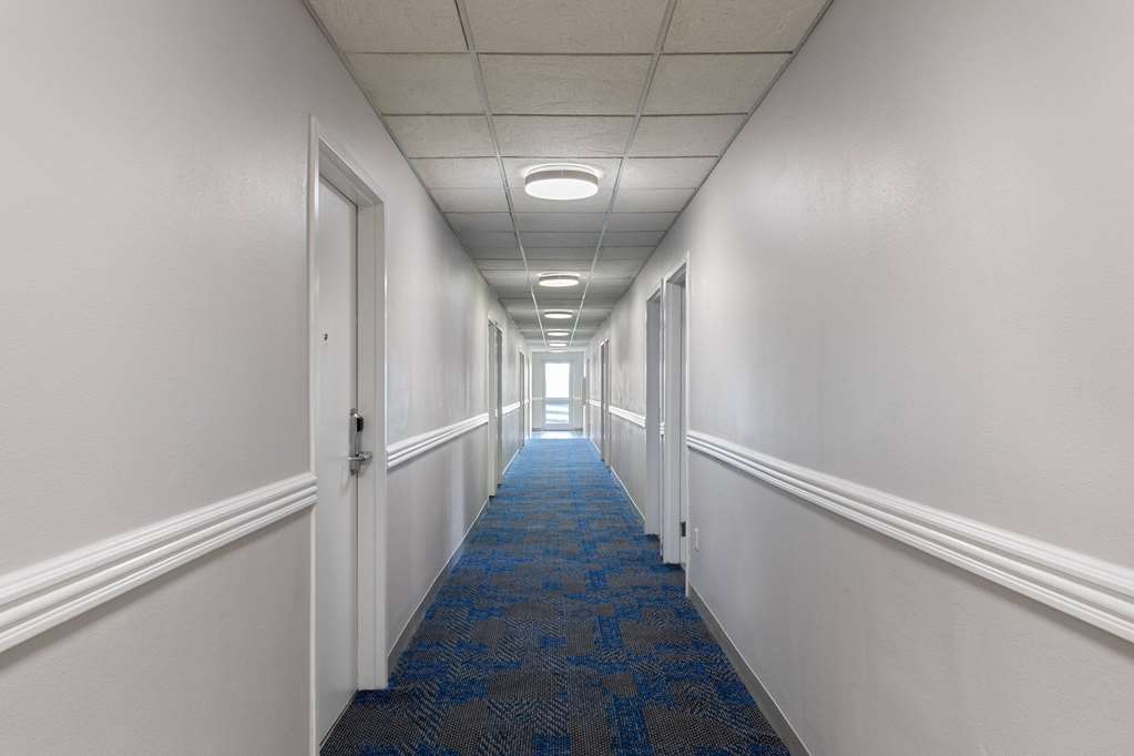 Microtel Inn by Wyndham Bowling Green - photo 9