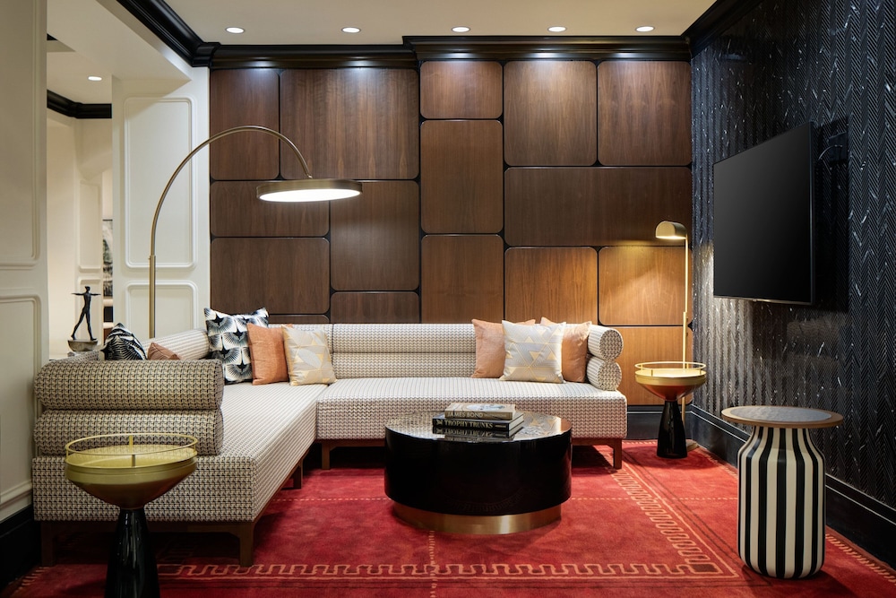 LaSalle Boutique Hotel - photo 4