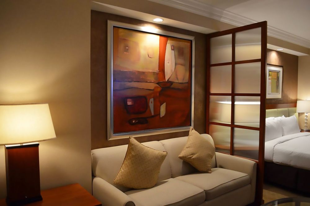 888 One Bedroom Balcony Suite at Signature Condo Hotel - photo 13