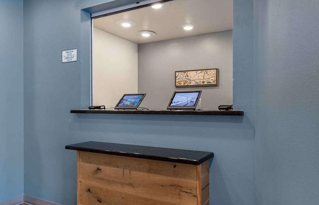 WoodSpring Suites Austin Northwest - photo 7