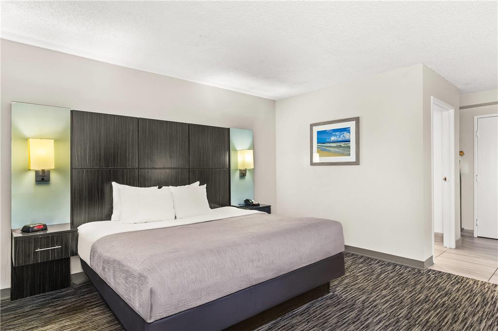 Quality Inn Jacksonville Orange Park near Naval Air Station - photo 29