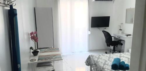 Luxury apartment 3 rooms near metro — 4-Star Luxury Hotel in Athens, Greece