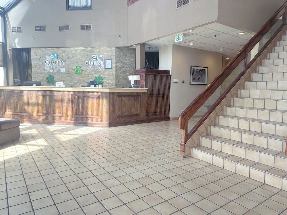 Quality Inn & Suites Fort Collins East - photo 2