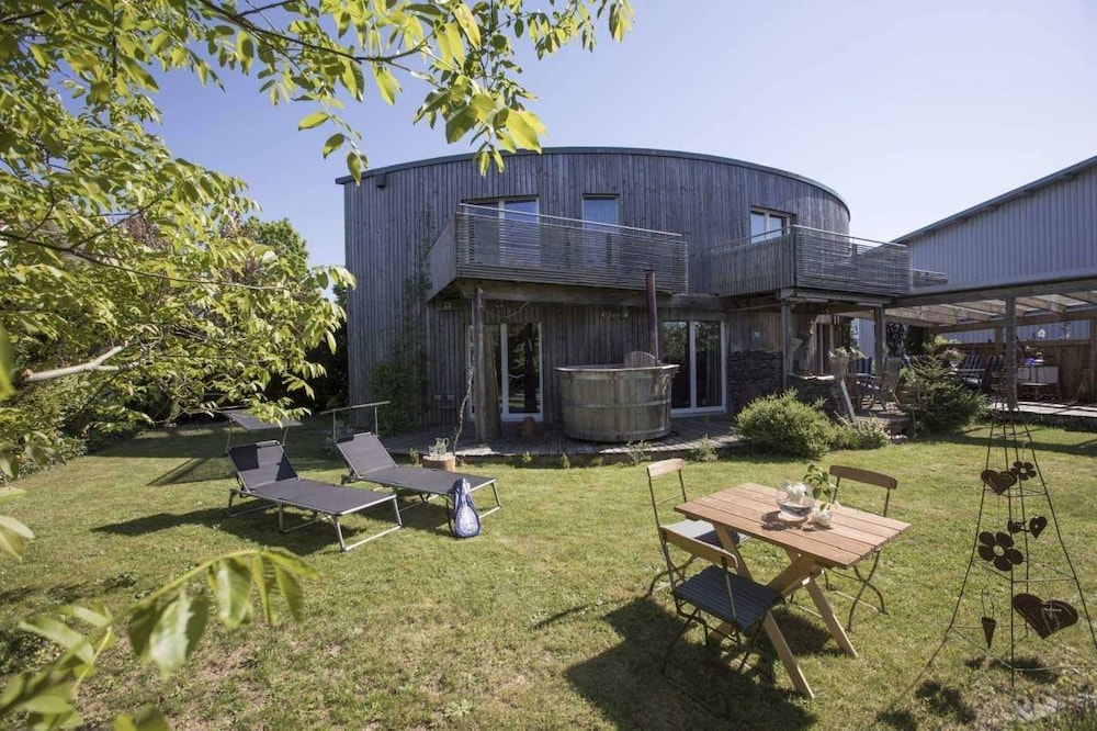 Ferienhaus Dornstetten — 4-Star Luxury Hotel in Dornstetten, Germany