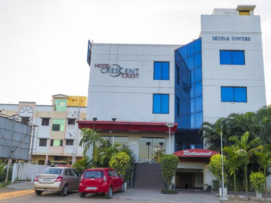 Crescent Crest in Chennai, India