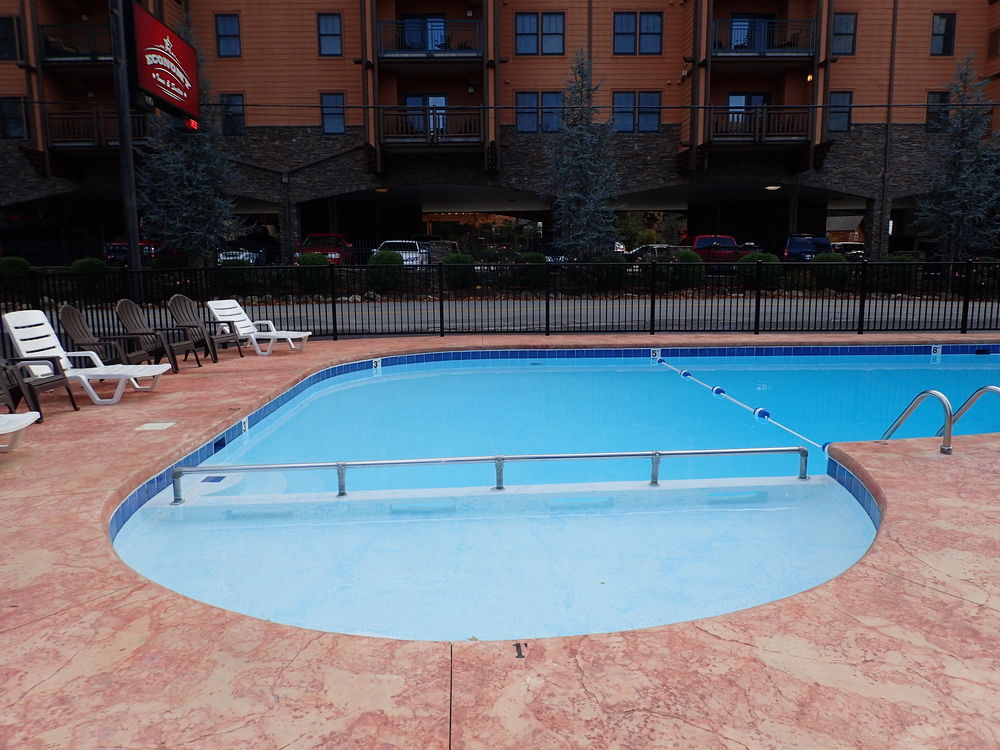 Economy Inn & Suites Gatlinburg - photo 39