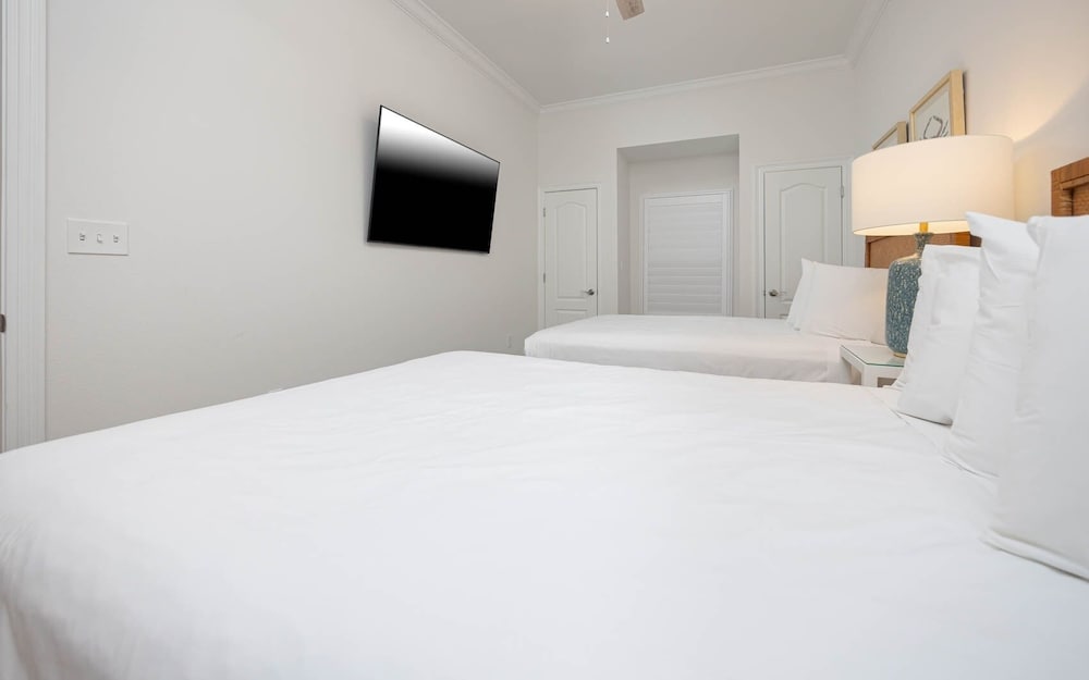 Phoenix Gulf Towers 1506 2 Bedroom Condo - photo 8