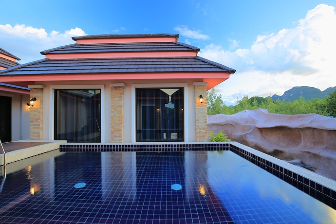 Baan Oshi Beach in Sam Roi Yot, Thailand