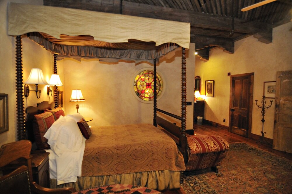 Ant Street Inn - photo 5