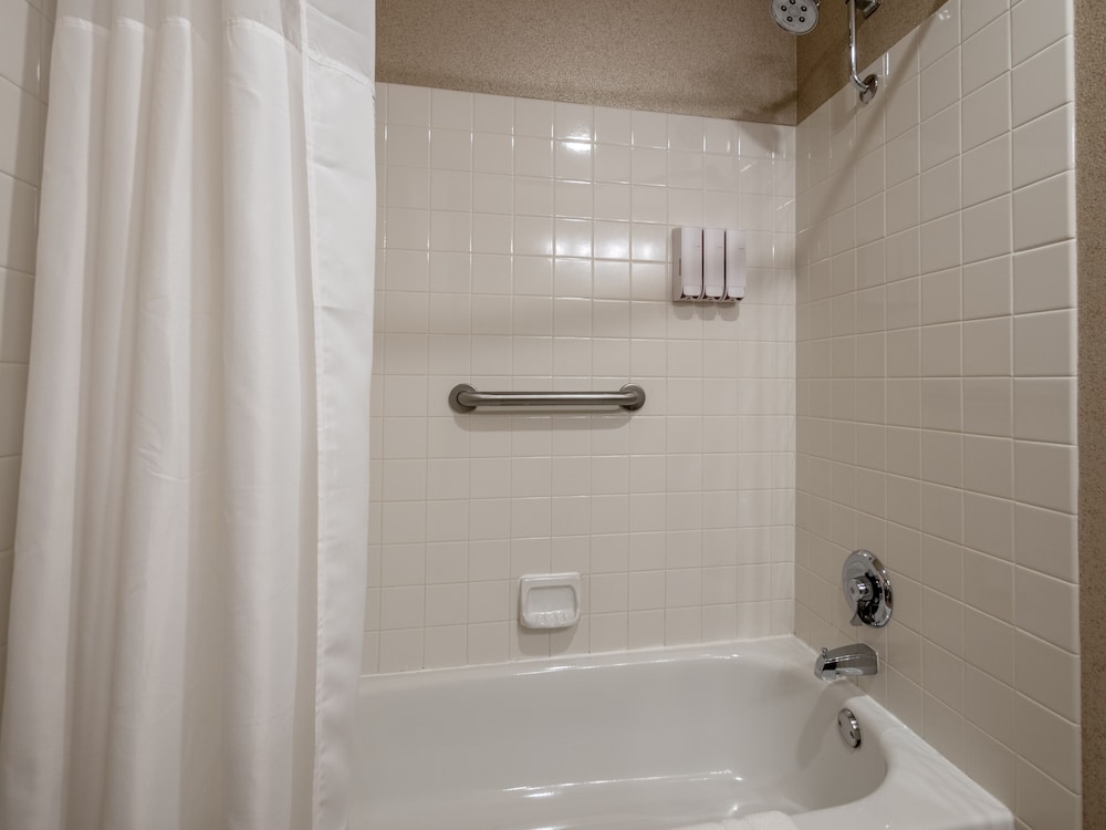 Century Hotel - photo 33